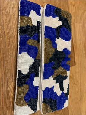 Beaded Blue, White, Black & Gold Camo Strap